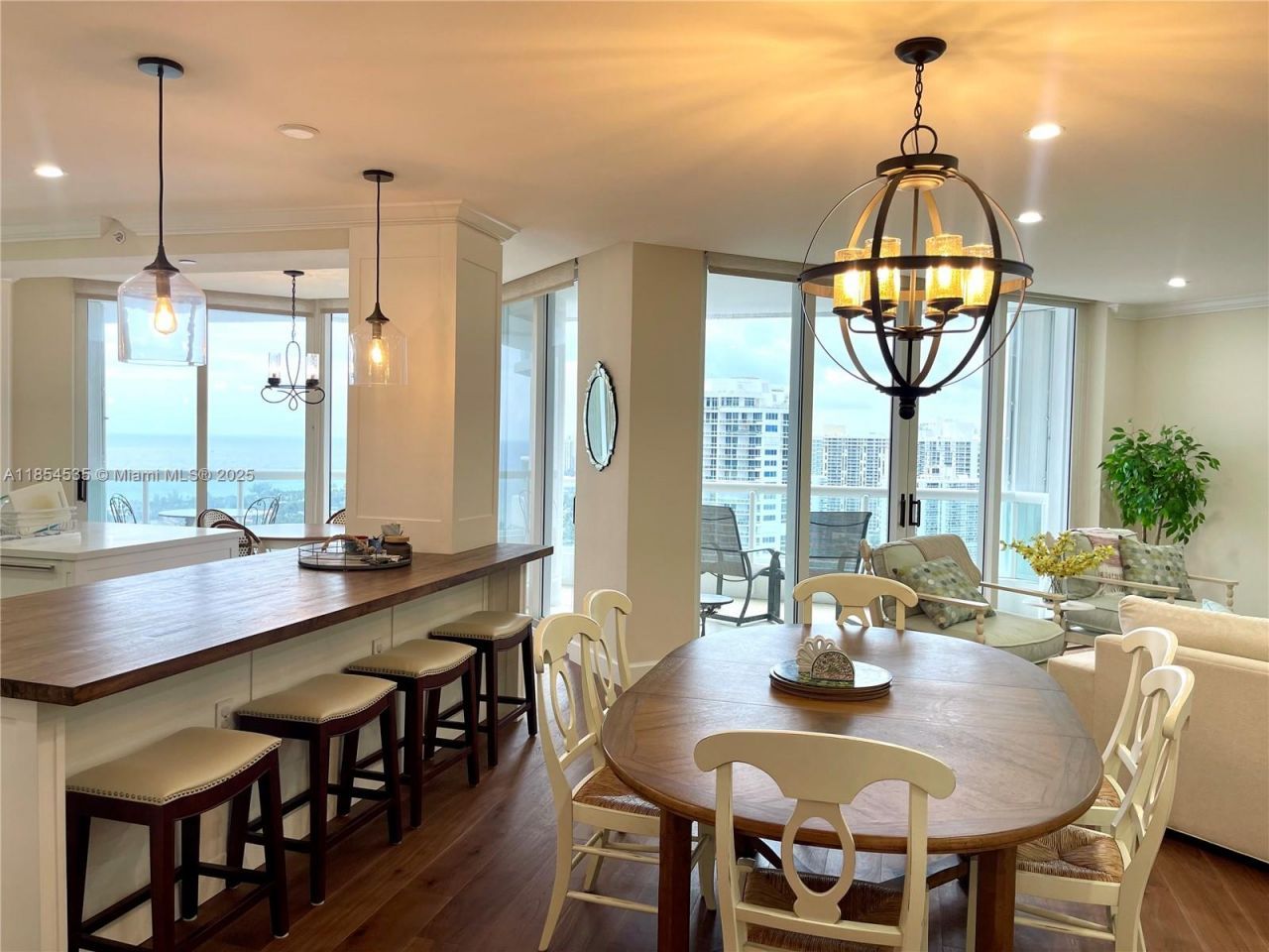 21050 Point Pl, Unit 2803, Aventura, FL 33180 Photo