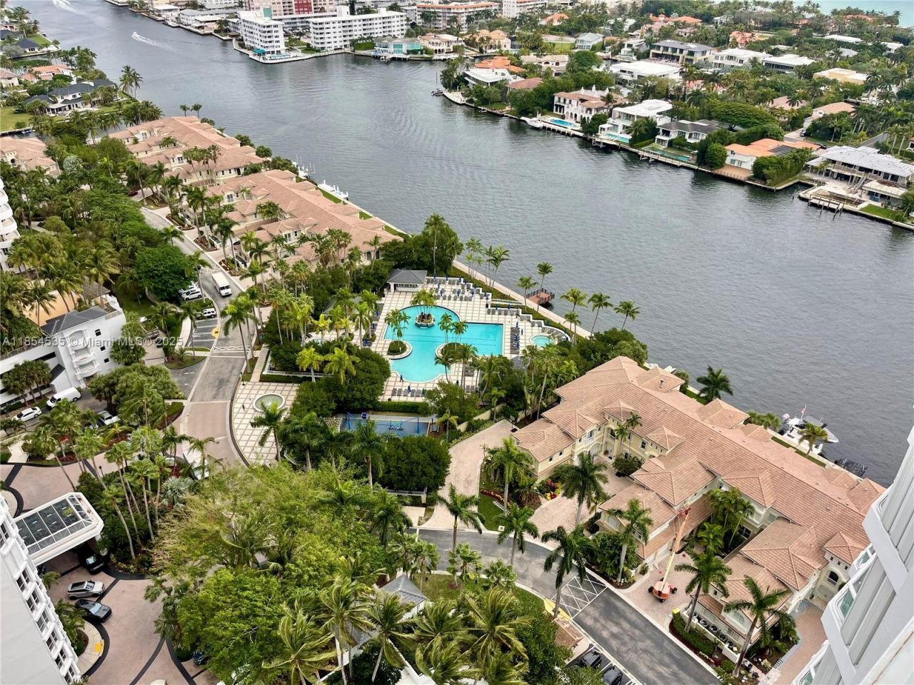 21050 Point Pl, Unit 2803, Aventura, FL 33180 Photo