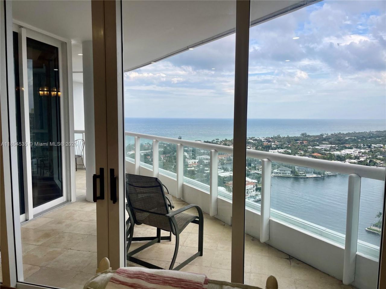 21050 Point Pl, Unit 2803, Aventura, FL 33180 Photo