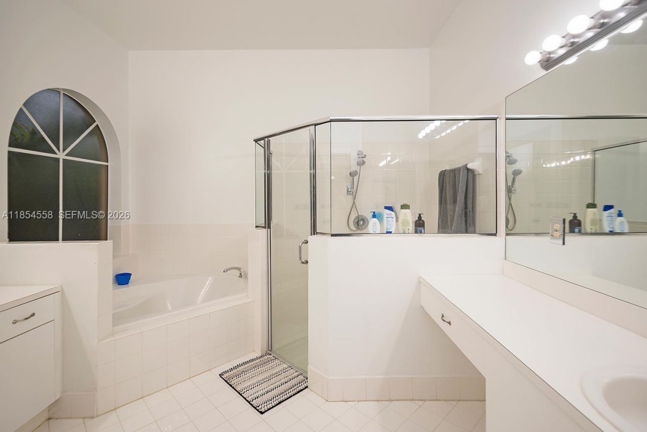 961 NE 36th Ave, Homestead, FL 33033 Photo