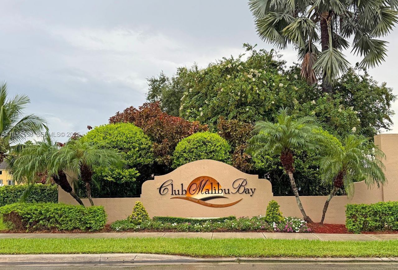 961 NE 36th Ave, Homestead, FL 33033 Photo