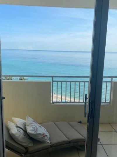 3180 S Ocean Dr, Unit 1204, Hallandale Beach, FL 33009 Photo