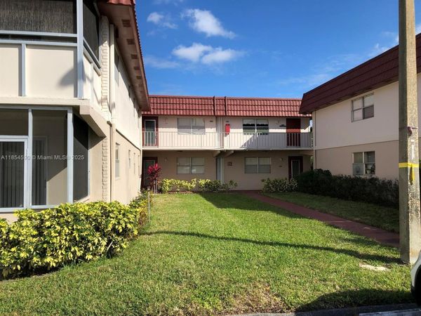 591 Saxony M, Unit 591, Delray Beach, FL 33446