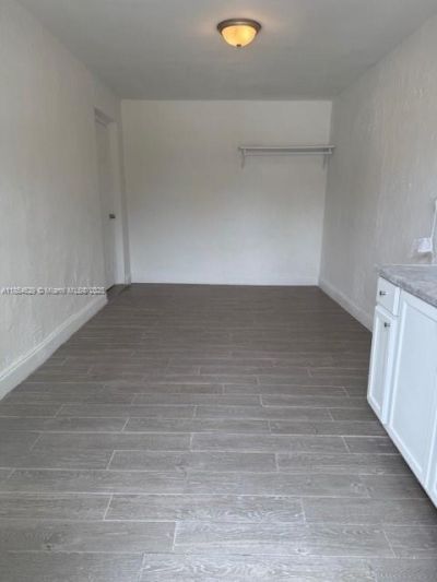 3025 NW 11th St, Fort Lauderdale, FL 33311 Photo