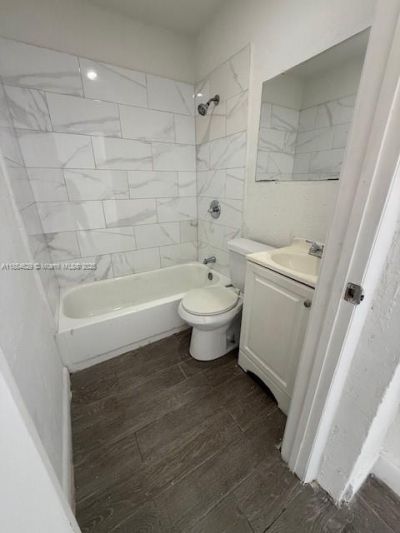 3025 NW 11th St, Fort Lauderdale, FL 33311 Photo