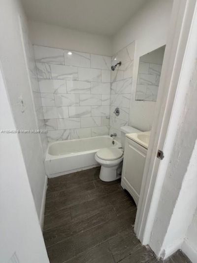 3025 NW 11th St, Fort Lauderdale, FL 33311 Photo