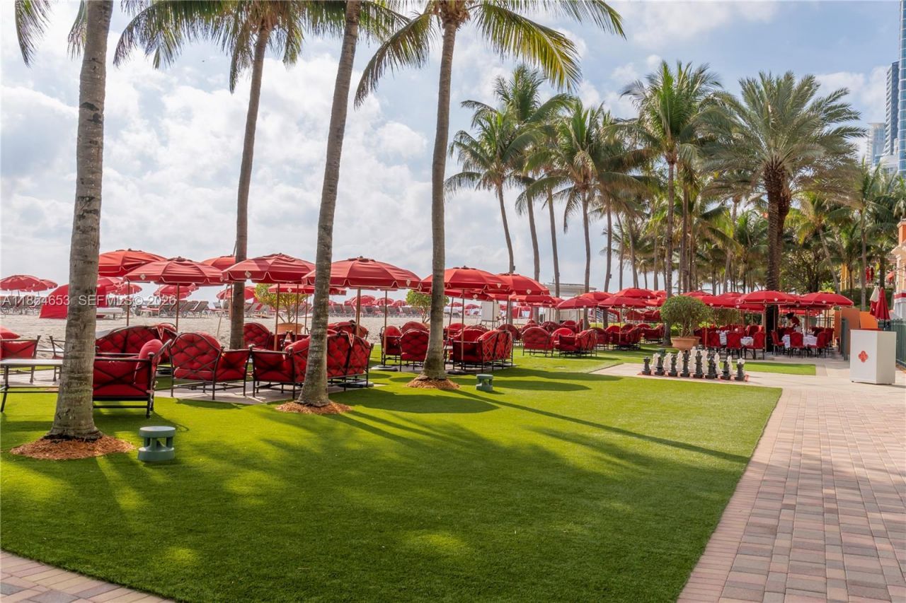17875 Collins Ave, Unit 705, Sunny Isles Beach, FL 33160 Photo