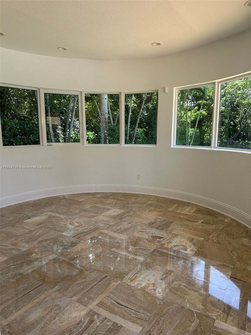 10600 SW 69th Ave, Pinecrest, FL 33156 Photo