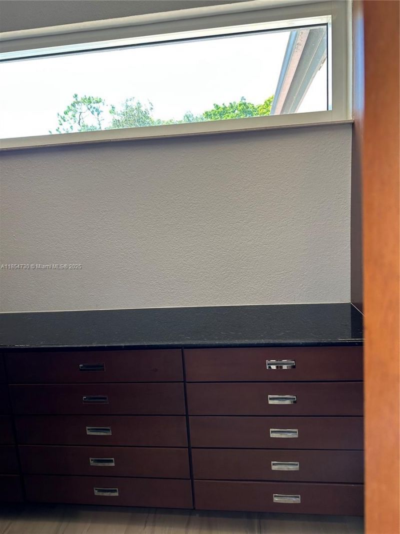 10600 SW 69th Ave, Pinecrest, FL 33156 Photo