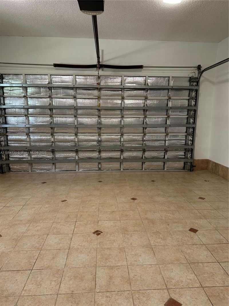 10600 SW 69th Ave, Pinecrest, FL 33156 Photo