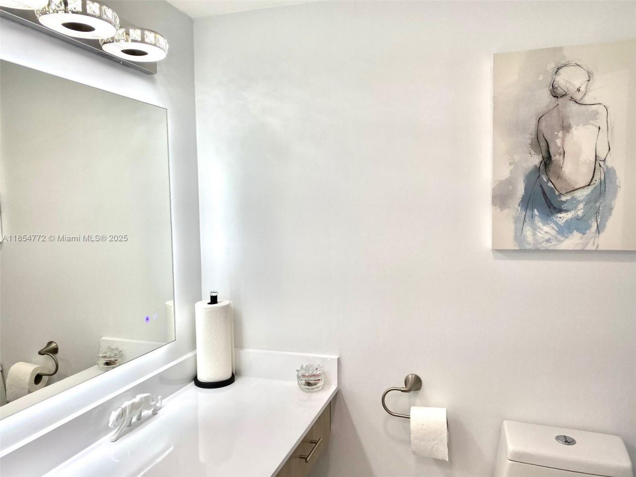 251 174th St, Unit 615, Sunny Isles Beach, FL 33160 Photo