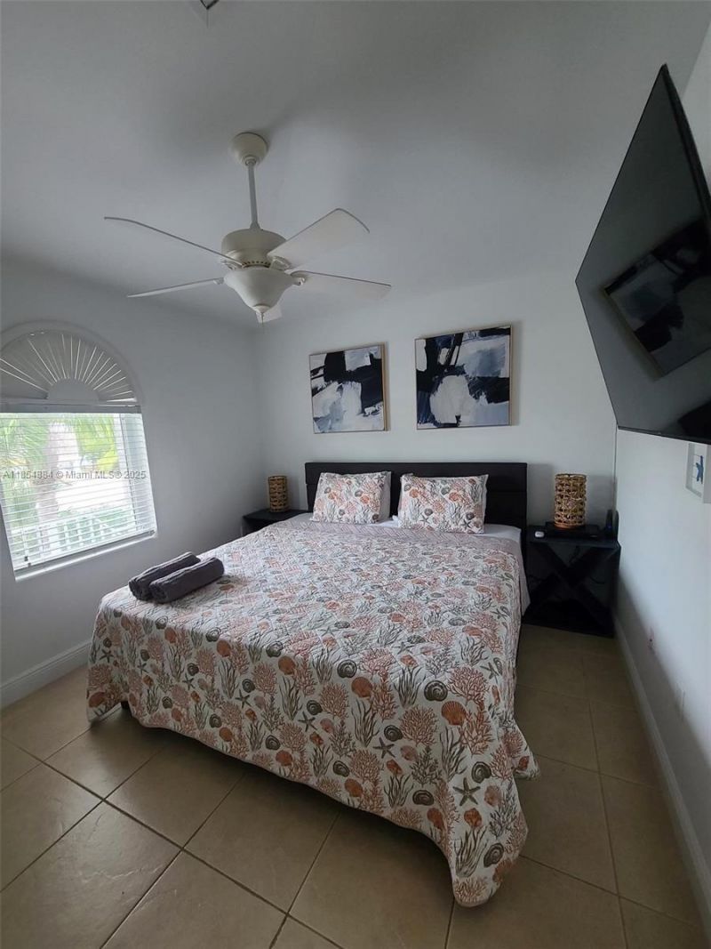 350 Hazel St, Key Largo, FL 33037 Photo