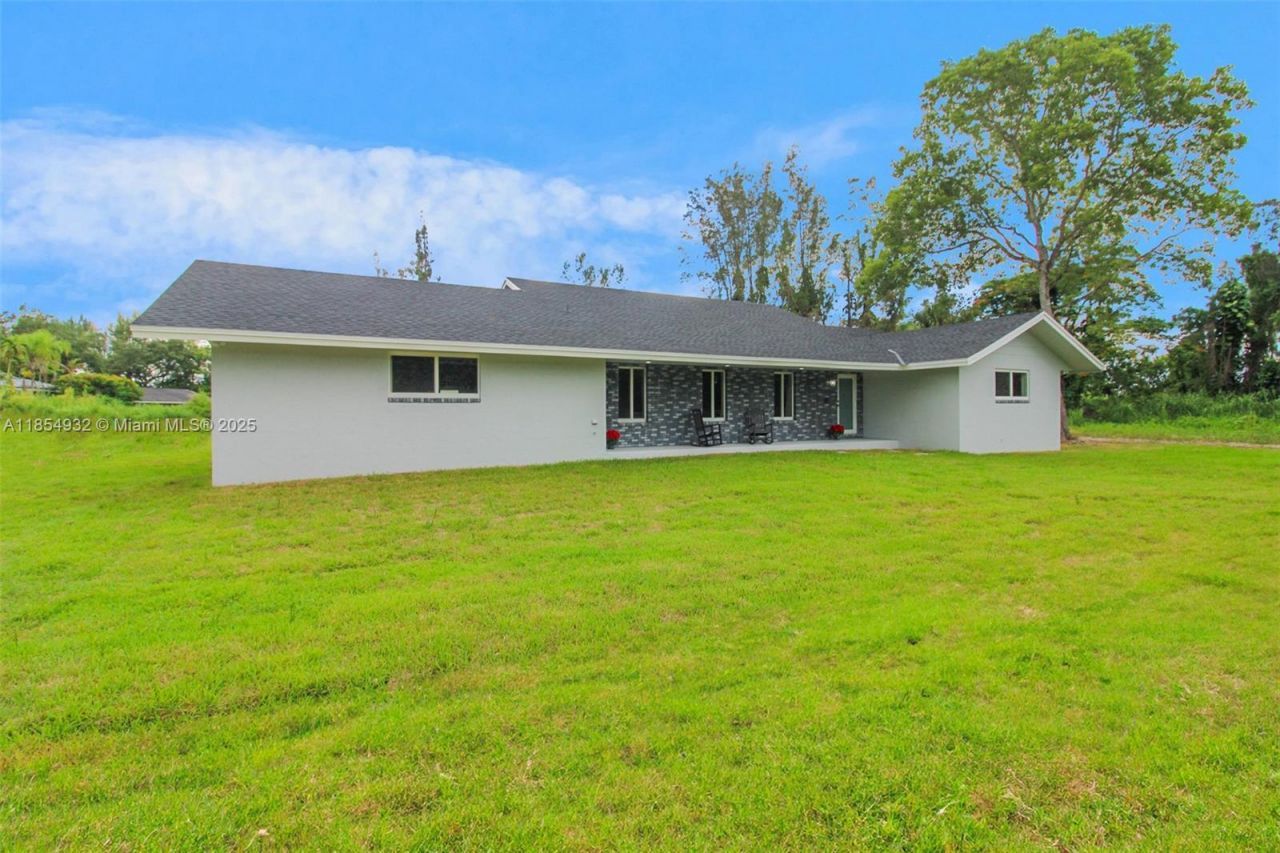 14450 SW 188th St, Miami, FL 33177 Photo