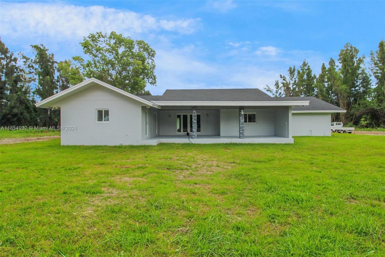 14450 SW 188th St, Miami, FL 33177 Photo