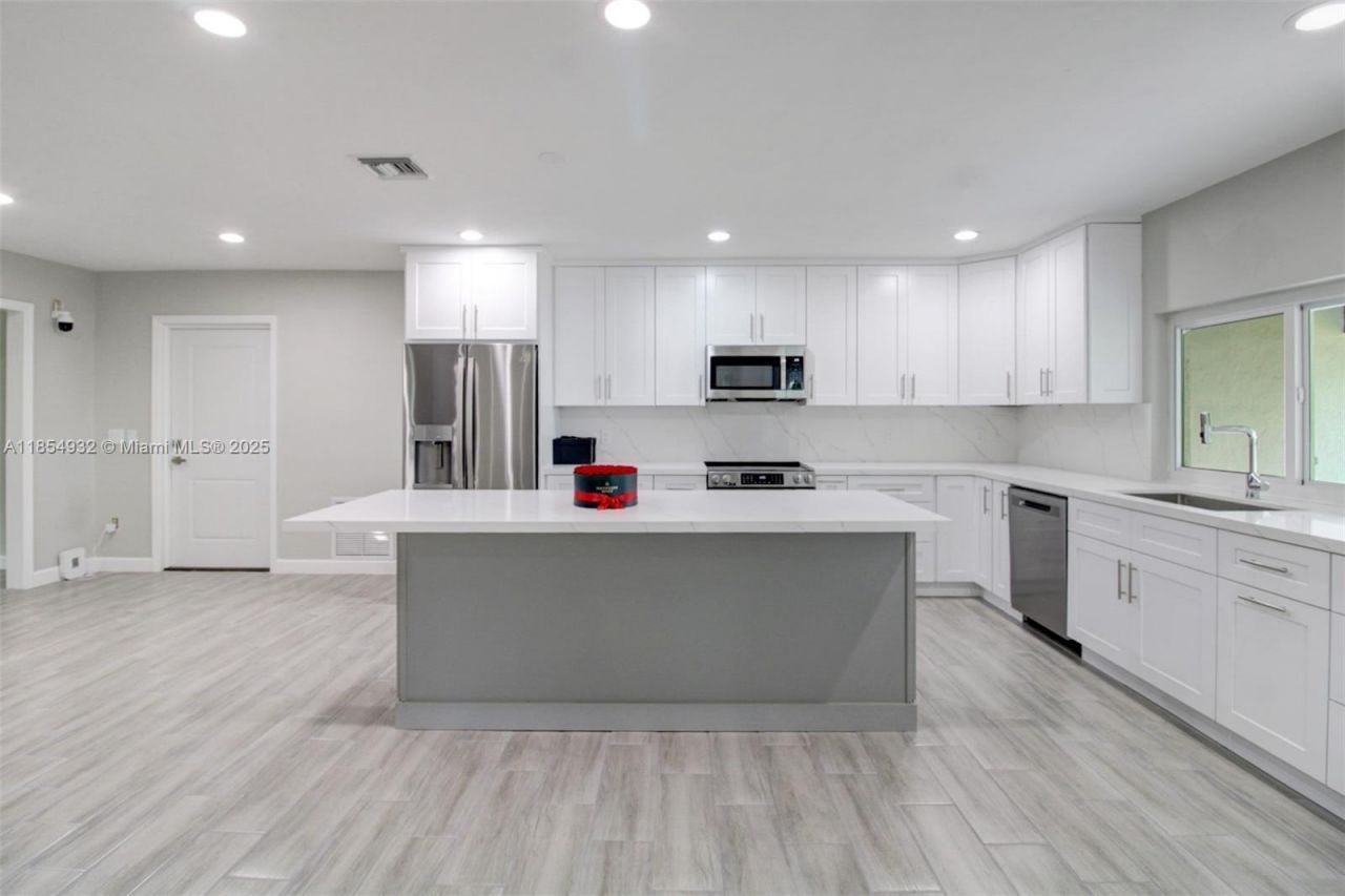 14450 SW 188th St, Miami, FL 33177 Photo