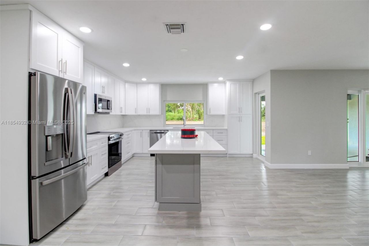 14450 SW 188th St, Miami, FL 33177 Photo