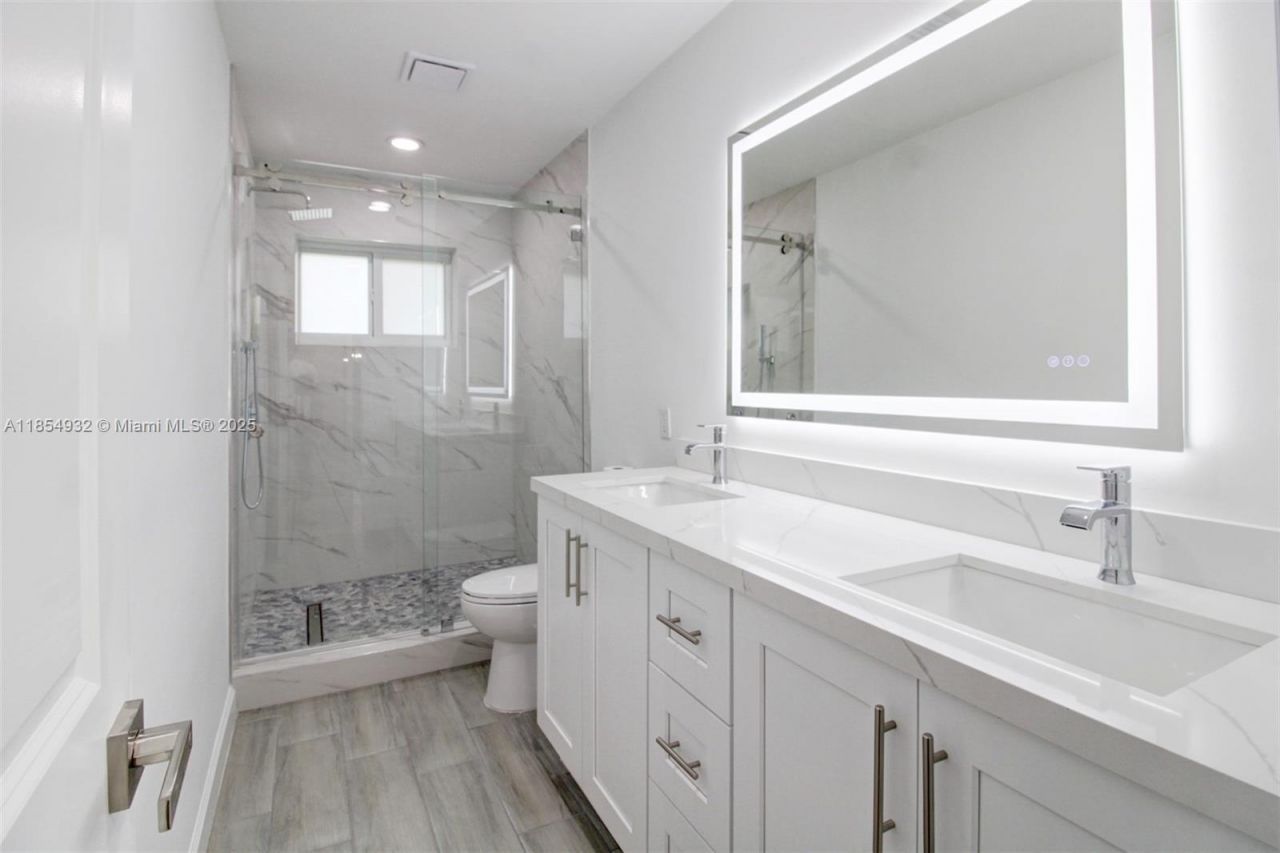 14450 SW 188th St, Miami, FL 33177 Photo