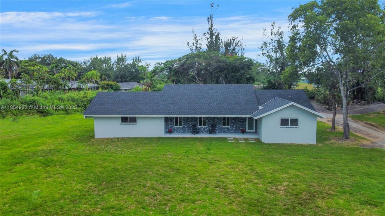 14450 SW 188th St, Miami, FL 33177 Photo