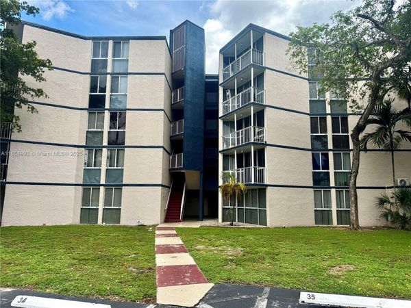 7165 NW 186th St, Unit A211, Hialeah, FL 33015