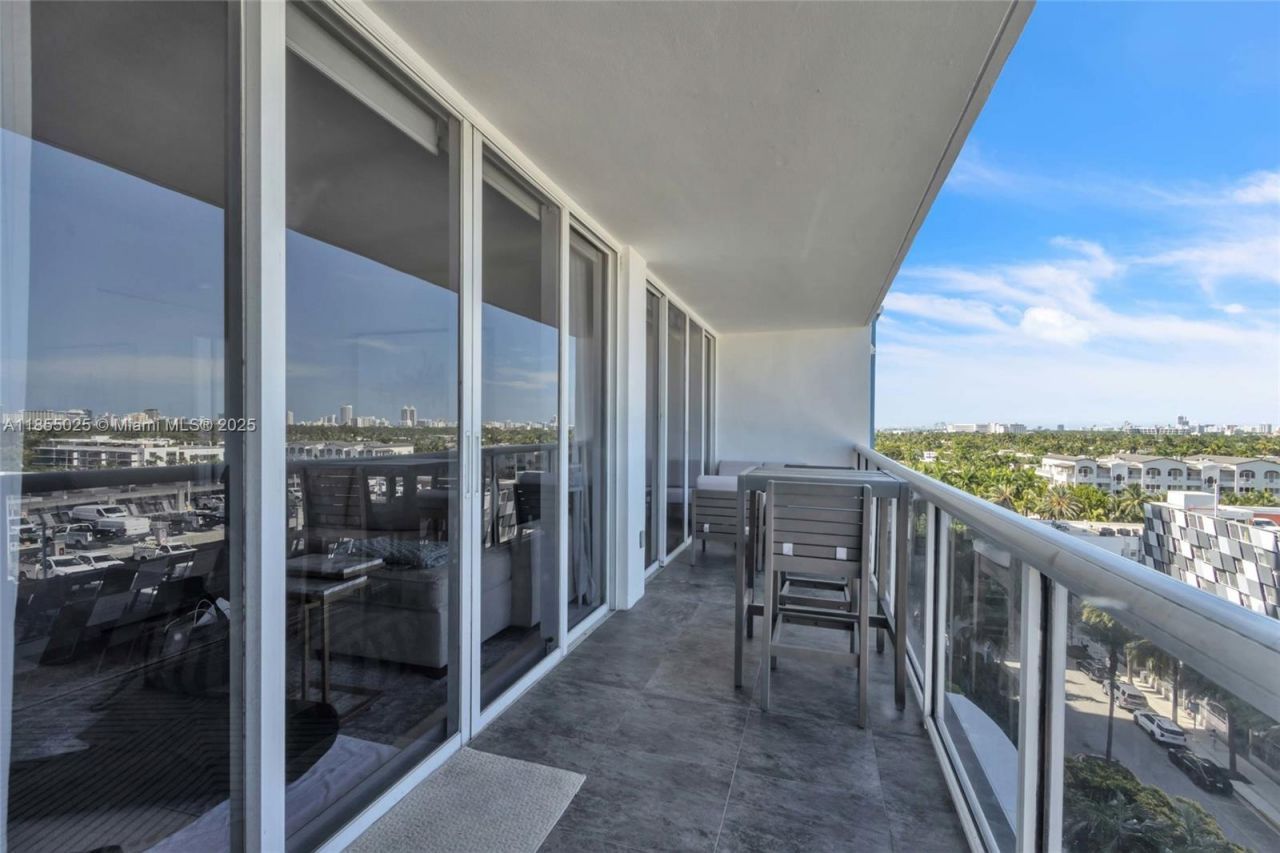 1800 Sunset Harbour Dr, Unit 1003, Miami Beach, FL 33139 Photo