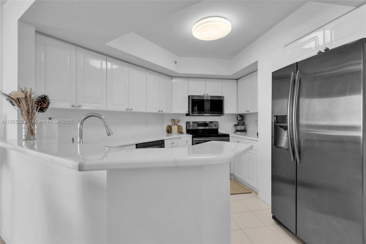 1800 Sunset Harbour Dr, Unit 1003, Miami Beach, FL 33139 Photo