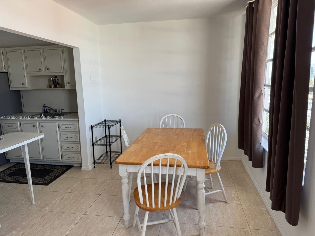 7800 Carlyle Ave., Unit 6C, Miami Beach, FL 33141 Photo