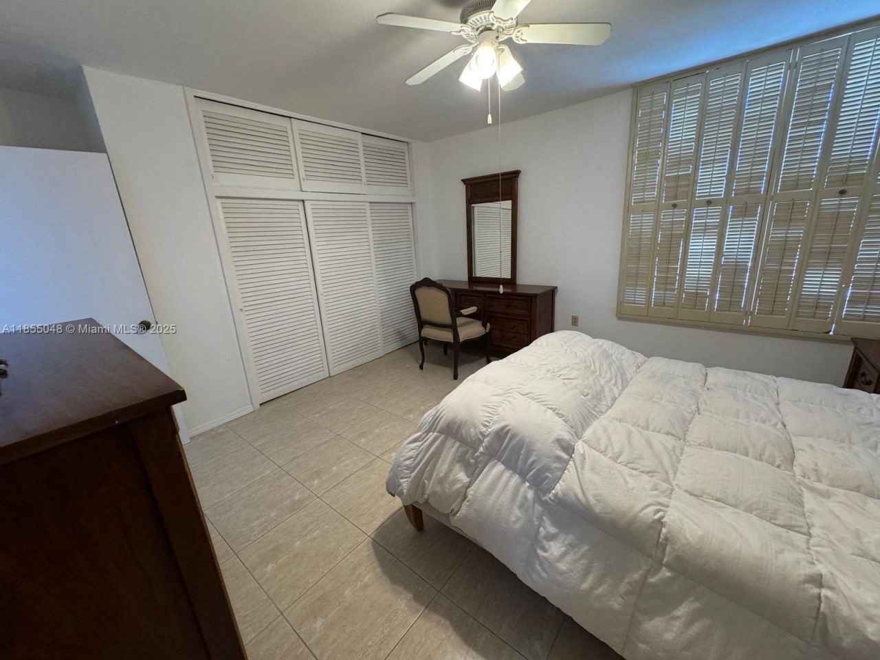 7800 Carlyle Ave., Unit 6C, Miami Beach, FL 33141 Photo
