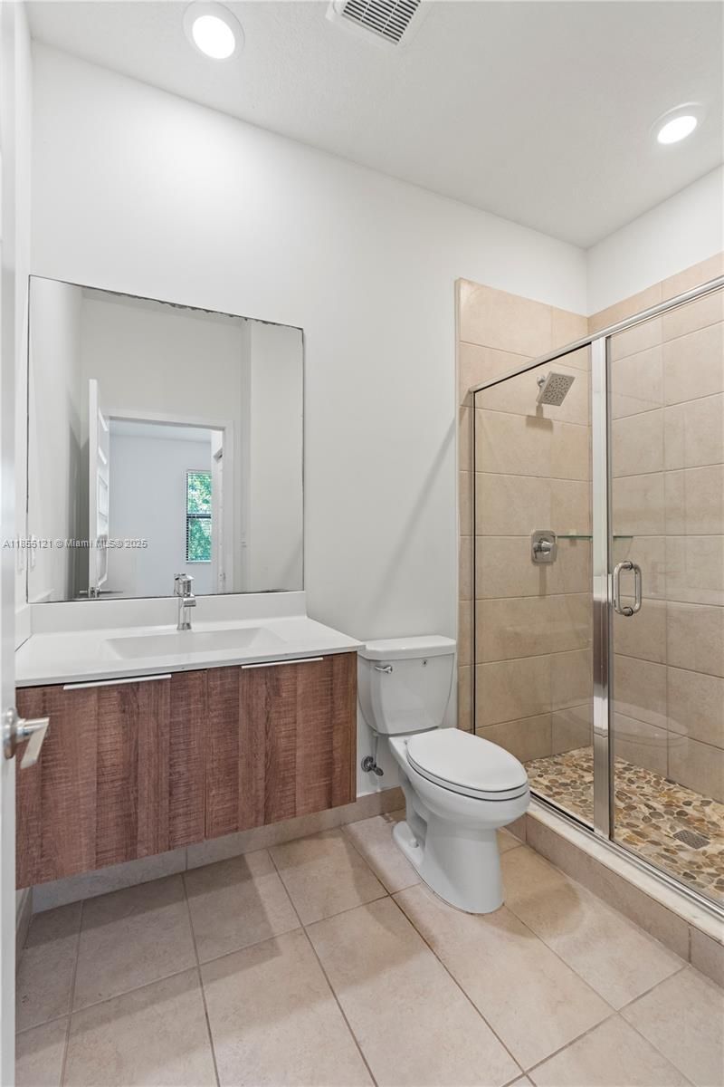 7831 NW 104th Ave, Unit 22, Doral, FL 33178 Photo