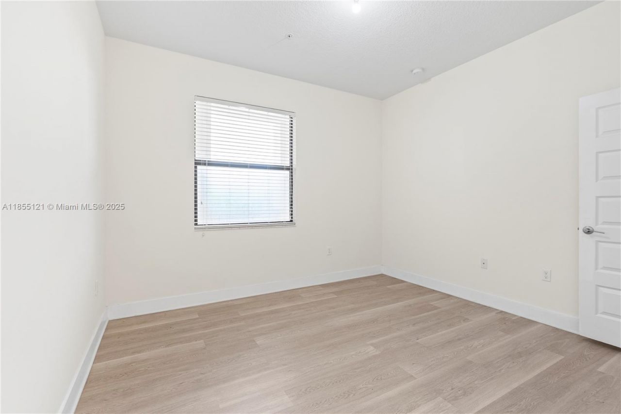 7831 NW 104th Ave, Unit 22, Doral, FL 33178 Photo