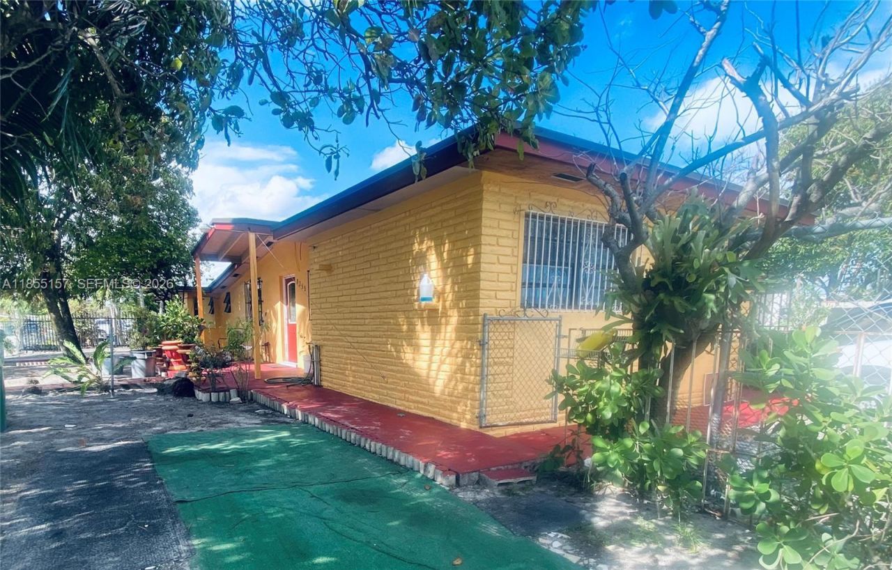 8355 NW 32nd Ave, Miami, FL 33147 Photo