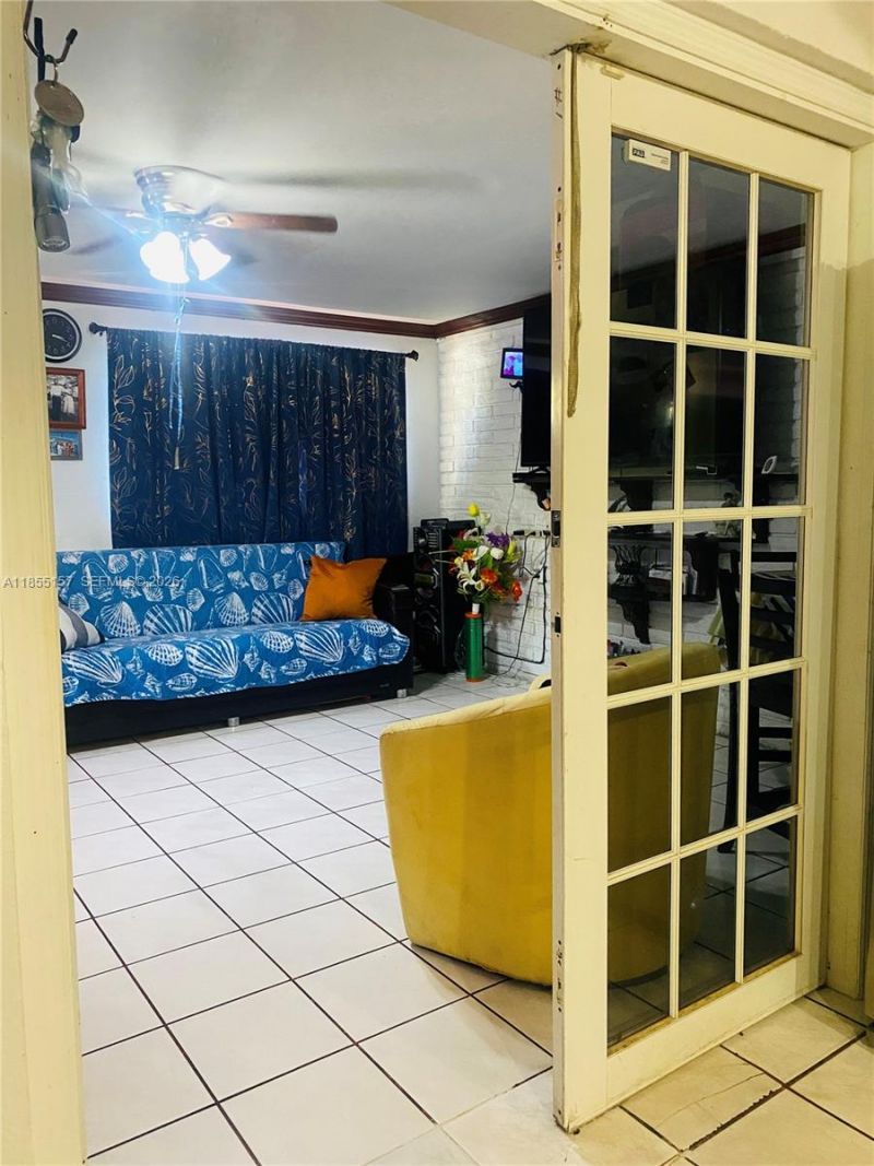 8355 NW 32nd Ave, Miami, FL 33147 Photo