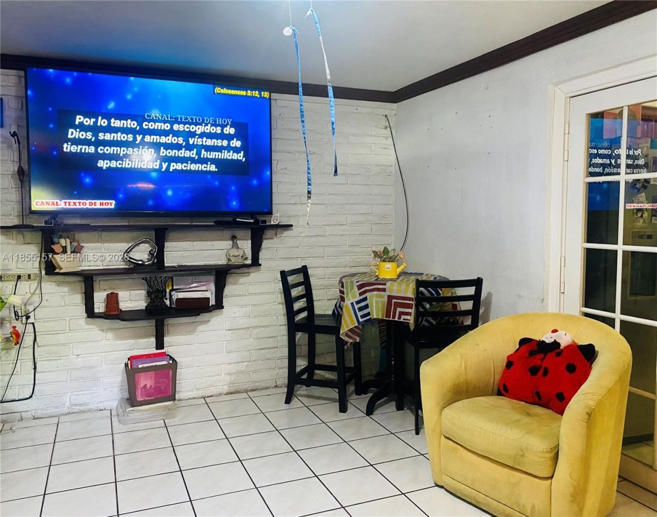 8355 NW 32nd Ave, Miami, FL 33147 Photo