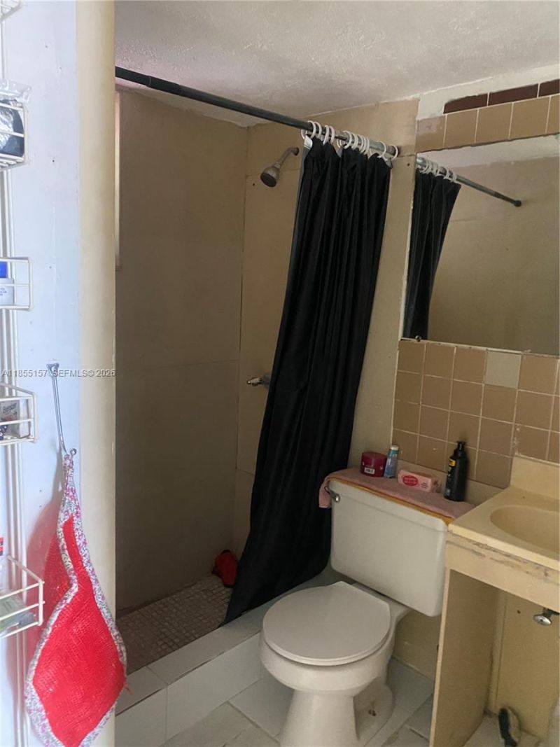 8355 NW 32nd Ave, Miami, FL 33147 Photo