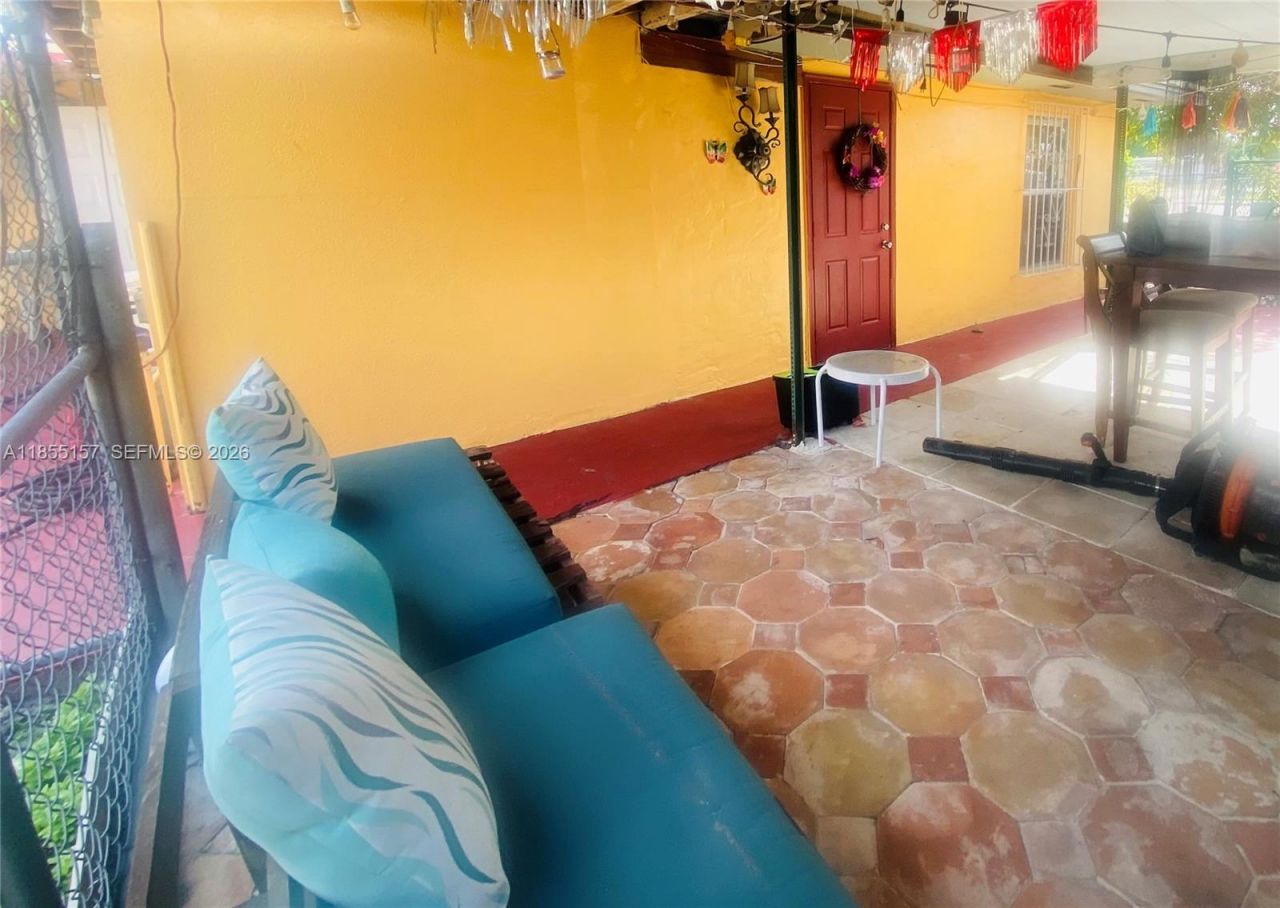 8355 NW 32nd Ave, Miami, FL 33147 Photo