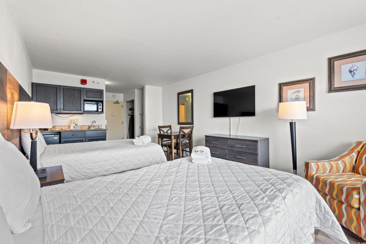 1501 S Ocean Blvd. Photo 8