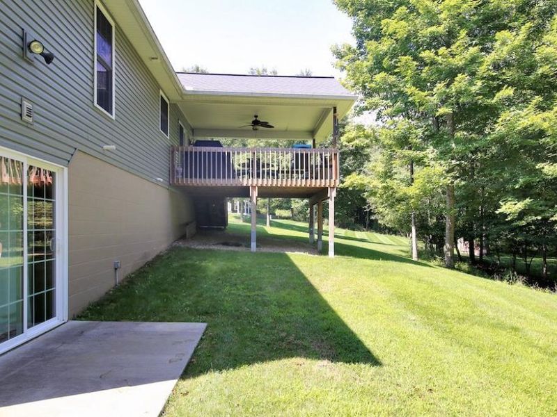 561 Glenmonte Drive, Howard, OH 43028 Photo 12