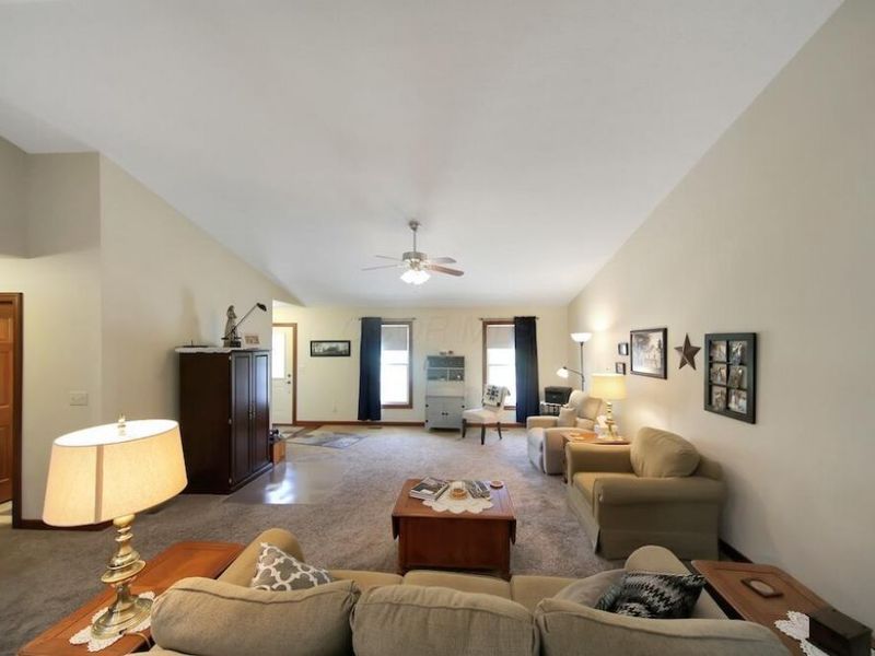 561 Glenmonte Drive, Howard, OH 43028 Photo 14