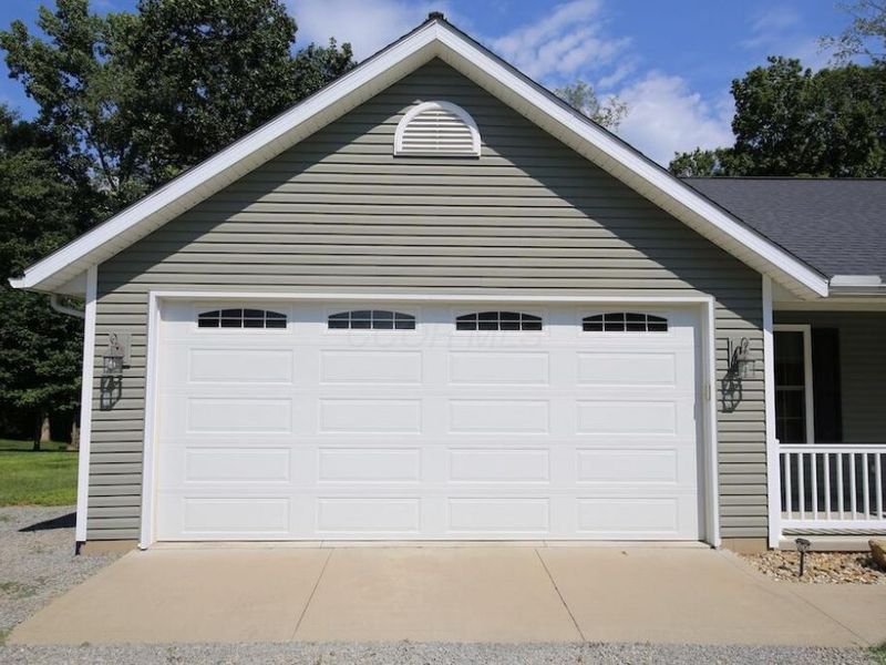 561 Glenmonte Drive, Howard, OH 43028 Photo 6
