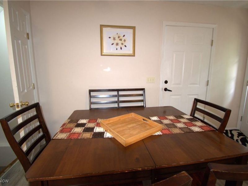 196 Olivet Avenue, Akron, OH 44319 Photo 5