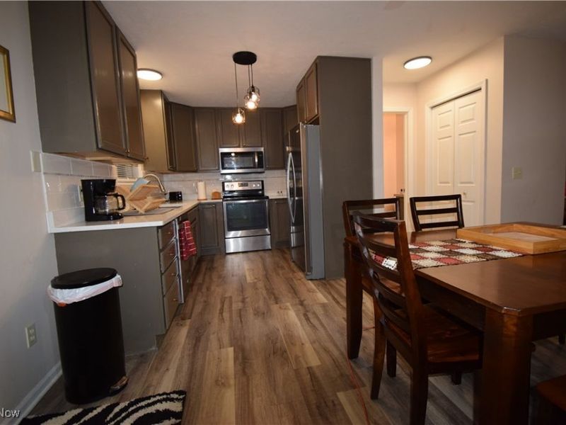 196 Olivet Avenue, Akron, OH 44319 Photo 6