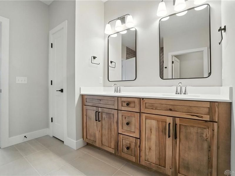 9333 Rochelle Lane, Clearcreek Township, OH 45458 Photo 32