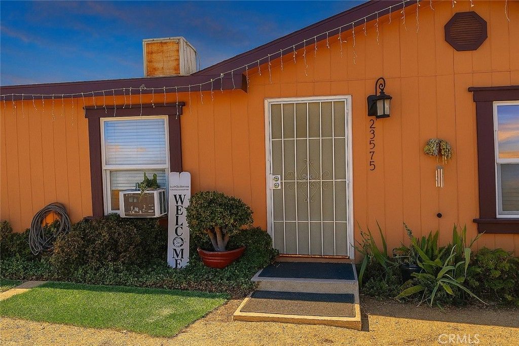 23575 La Bertha Lane, Quail Valley, CA 92587 Main Photo