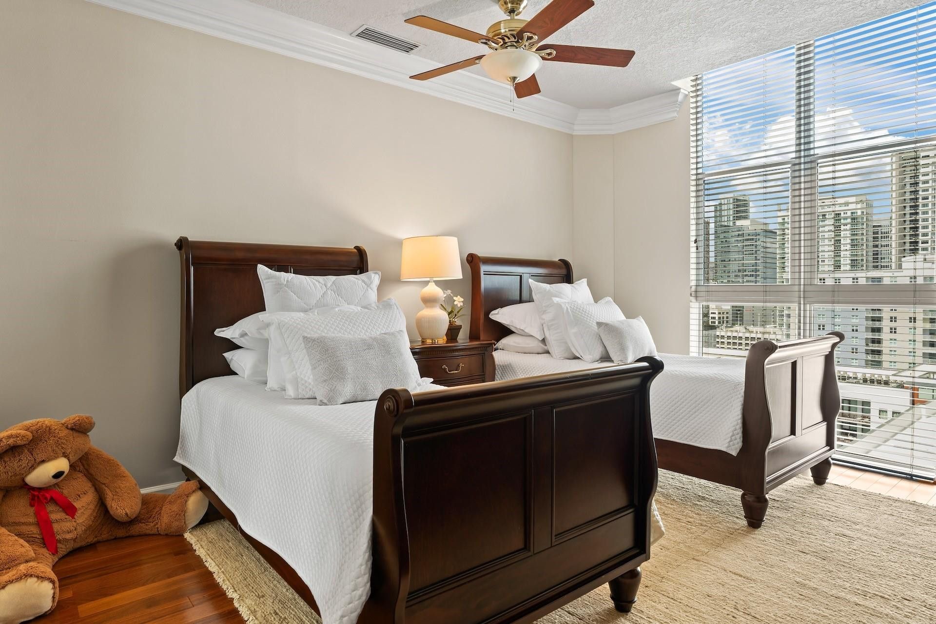 111 SE 8th Avenue, Unit 1501, Fort Lauderdale, FL 33301 Photo