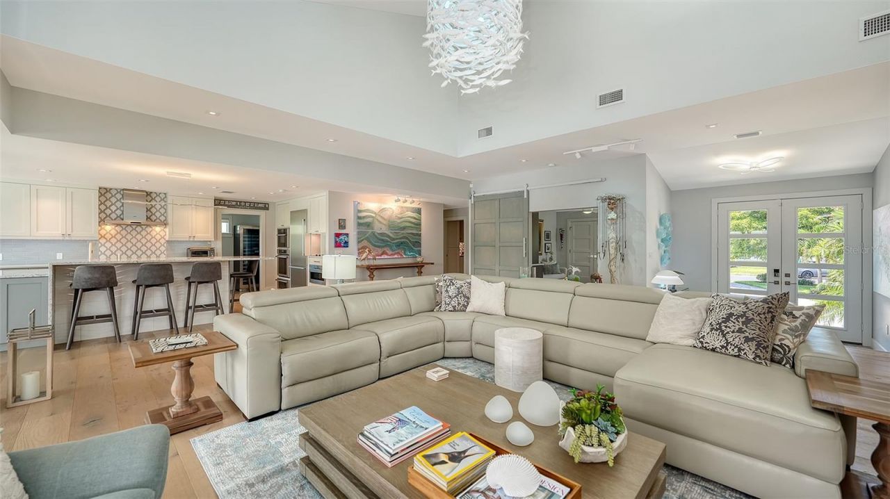 3310 Bayou Road, Longboat Key, FL 34228 Photo