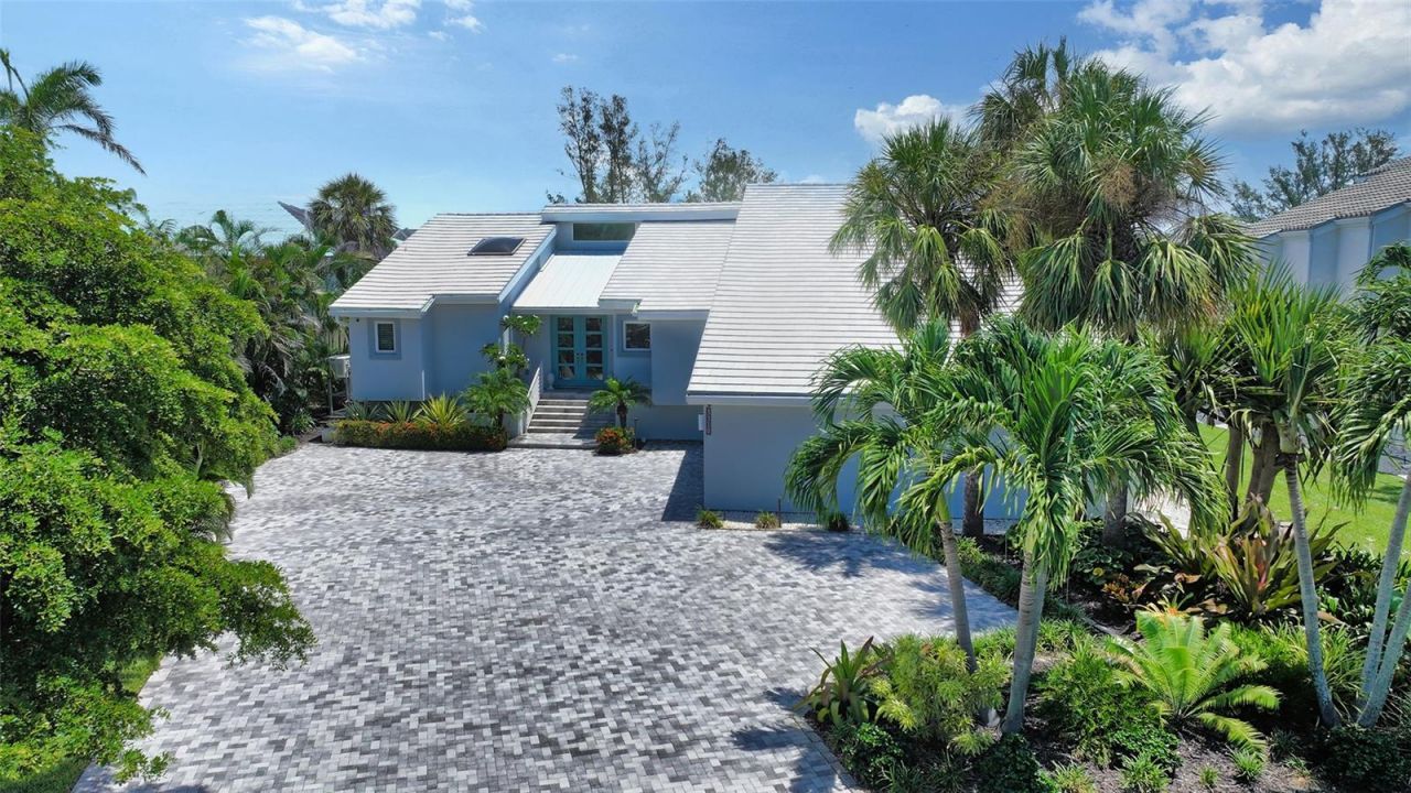 3310 Bayou Road, Longboat Key, FL 34228 Photo