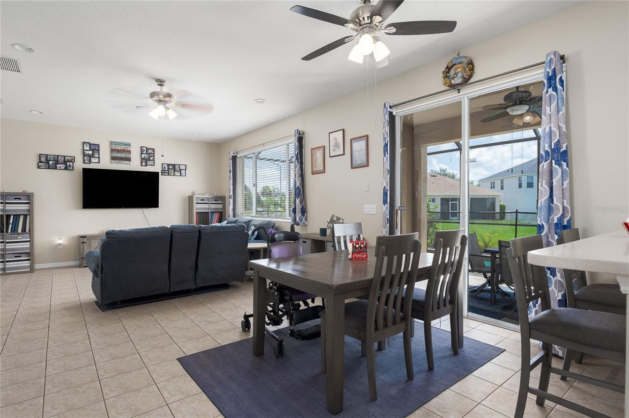 8999 Founders Circle, Palmetto, FL 34221 Photo