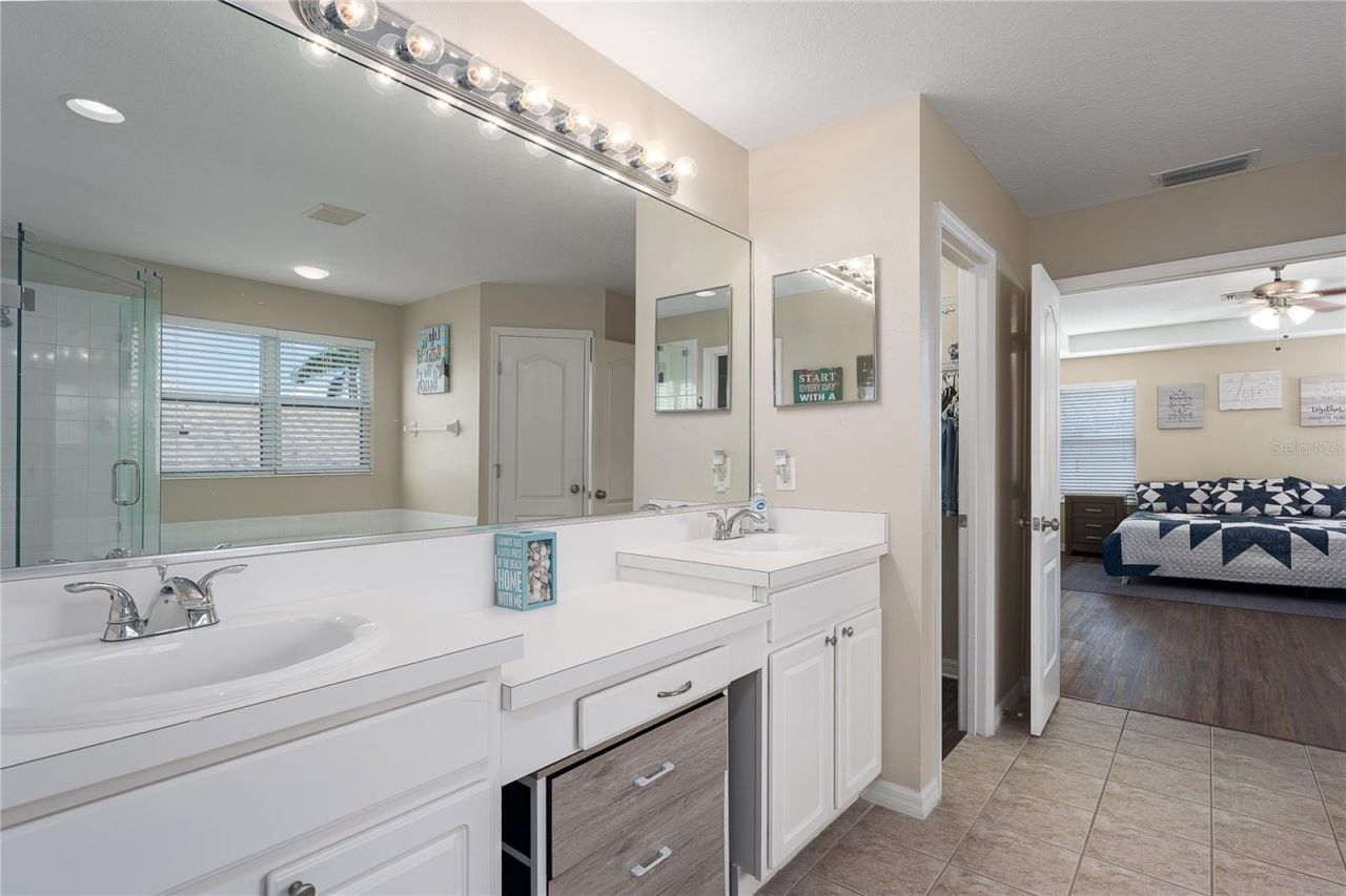 8999 Founders Circle, Palmetto, FL 34221 Photo