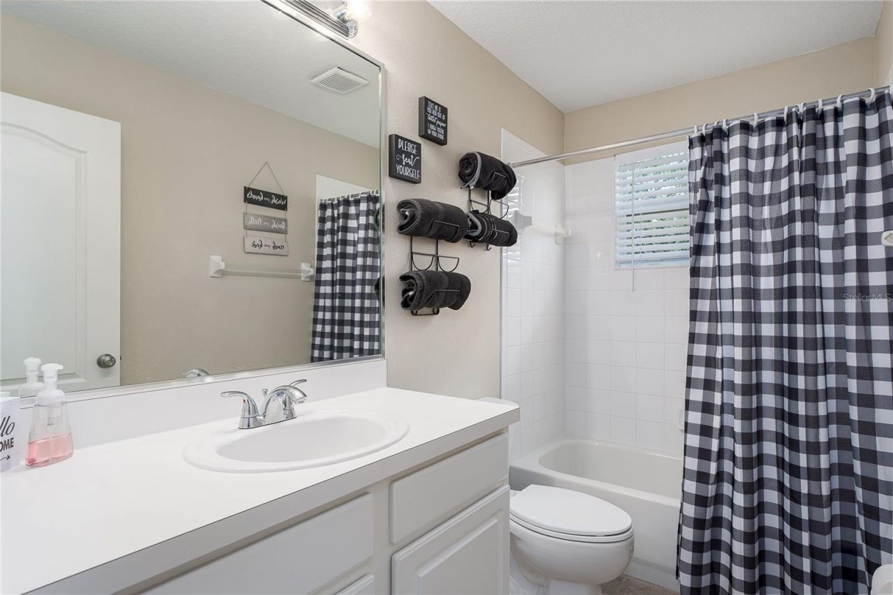 8999 Founders Circle, Palmetto, FL 34221 Photo