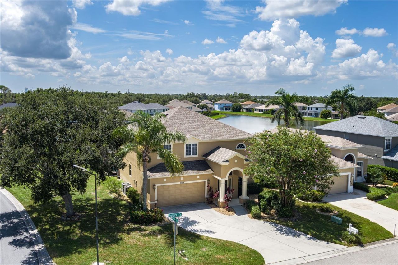 8999 Founders Circle, Palmetto, FL 34221 Photo