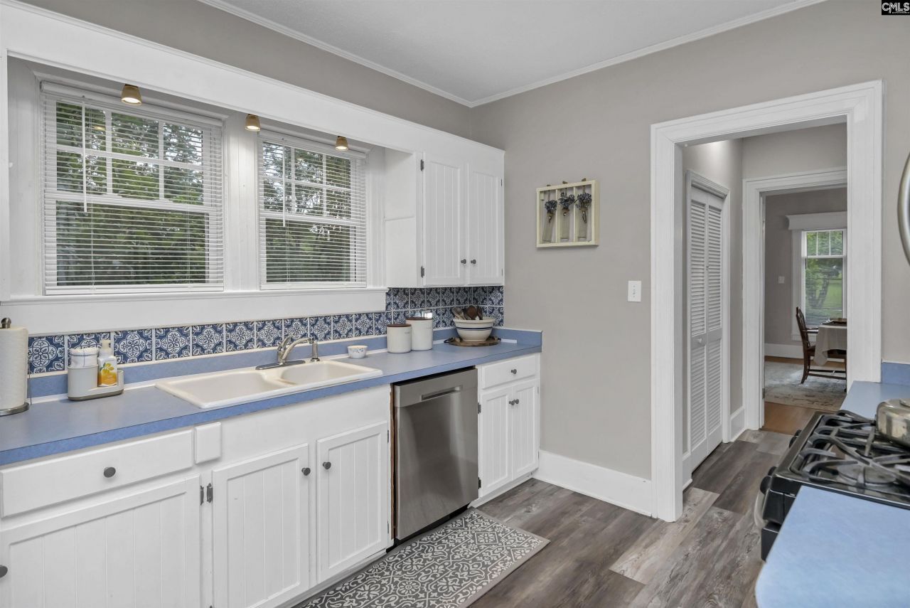 129 N Zion Street Photo 13